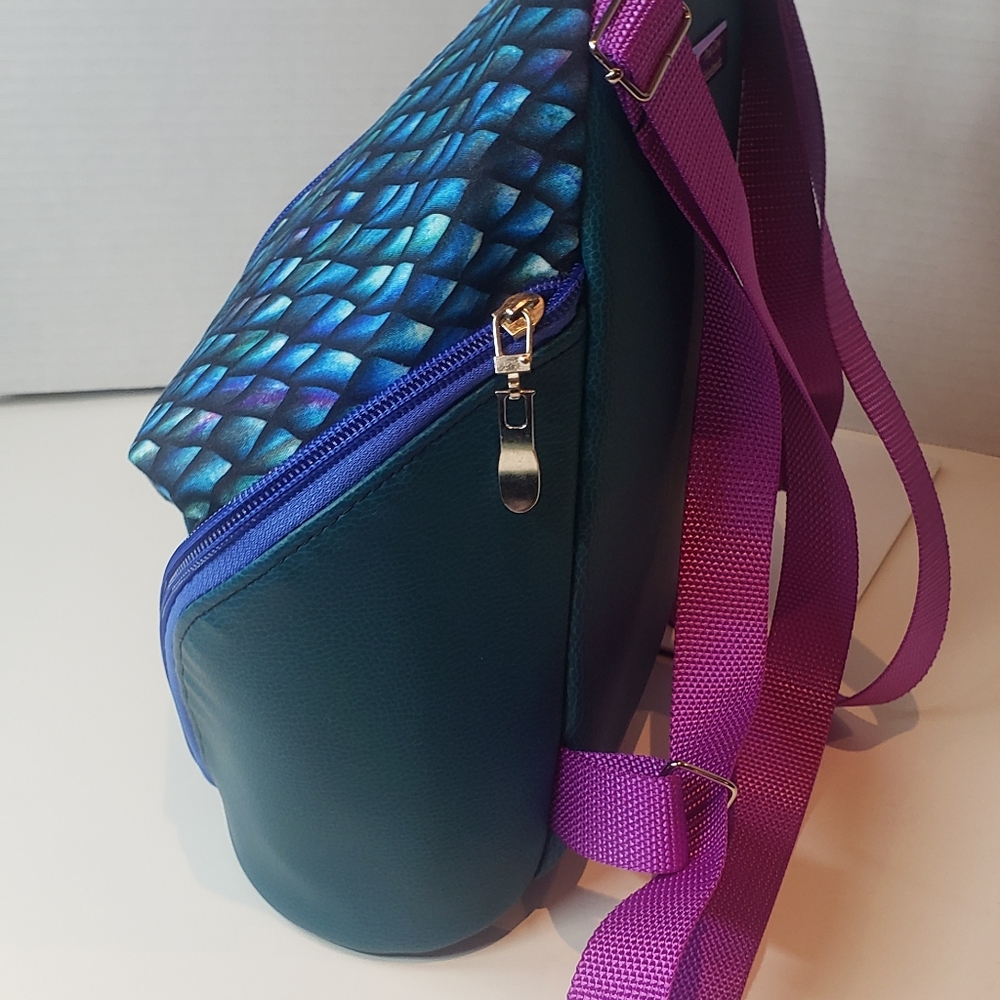 Handmade Mini Backpack - Picture 6 of 9